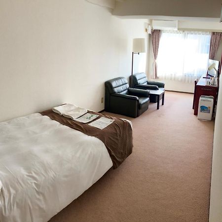 Sky Heart Hotel Koiwa Tokio Zewnętrze zdjęcie